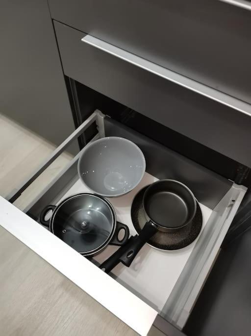 City Center Accomodation- 401 Resita Ngoại thất bức ảnh